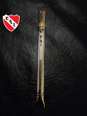 Bombilla chata de Independiente