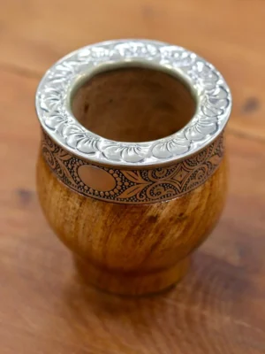 Mate imperial de algarrobo cincelado