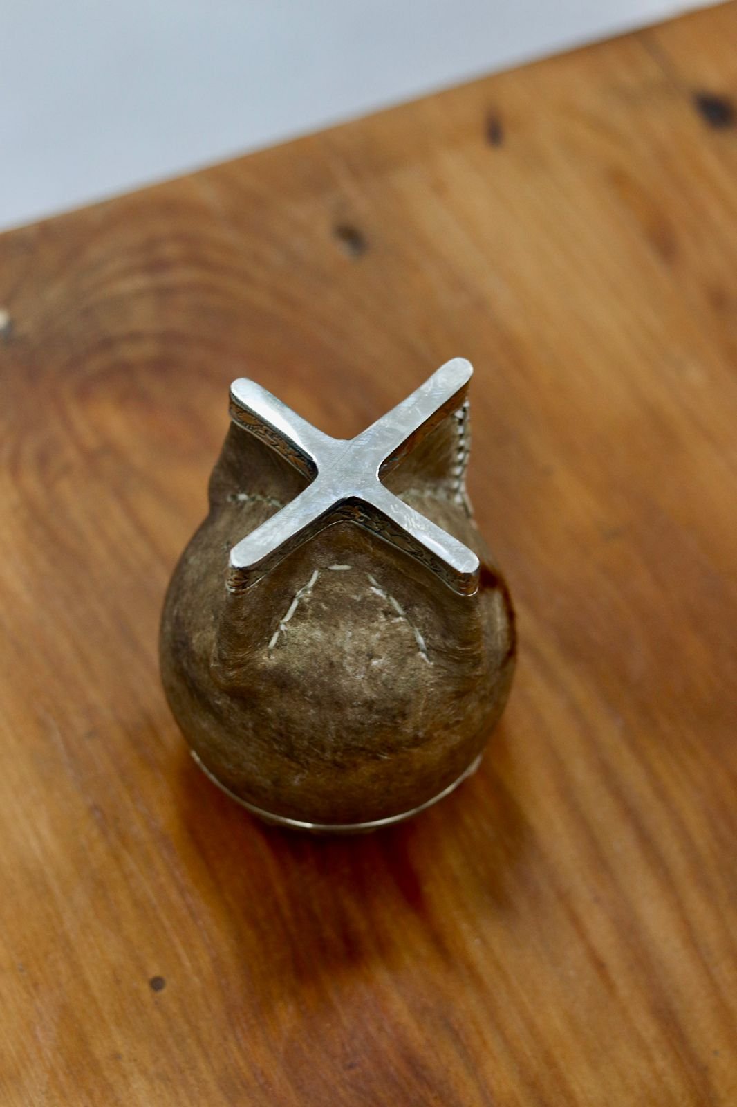 Mate torpedo crudo con base enteriza de alpaca - Imagen 2