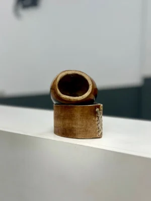 Mate galleta con base de cuero