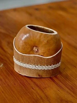 Mate galleta con base de cuero premium