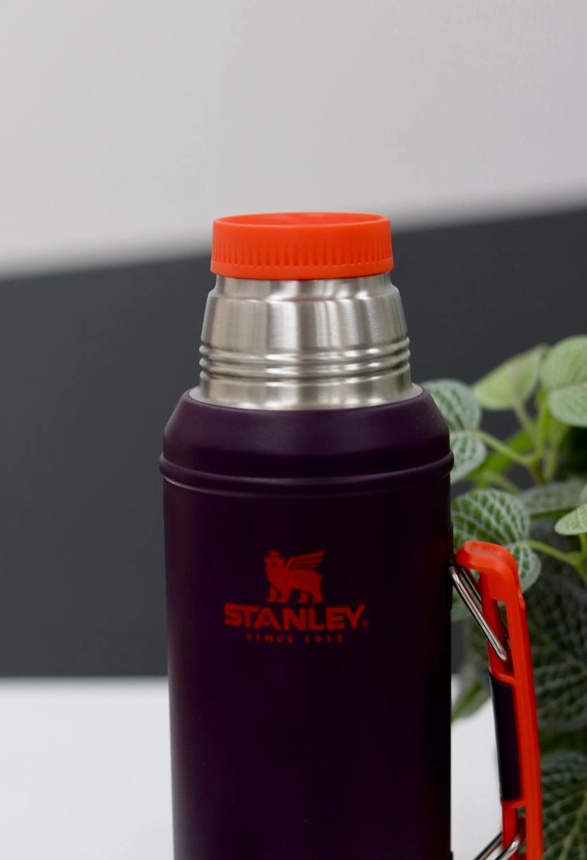 Termo Stanley violeta combinado 0.95ml - Imagen 3