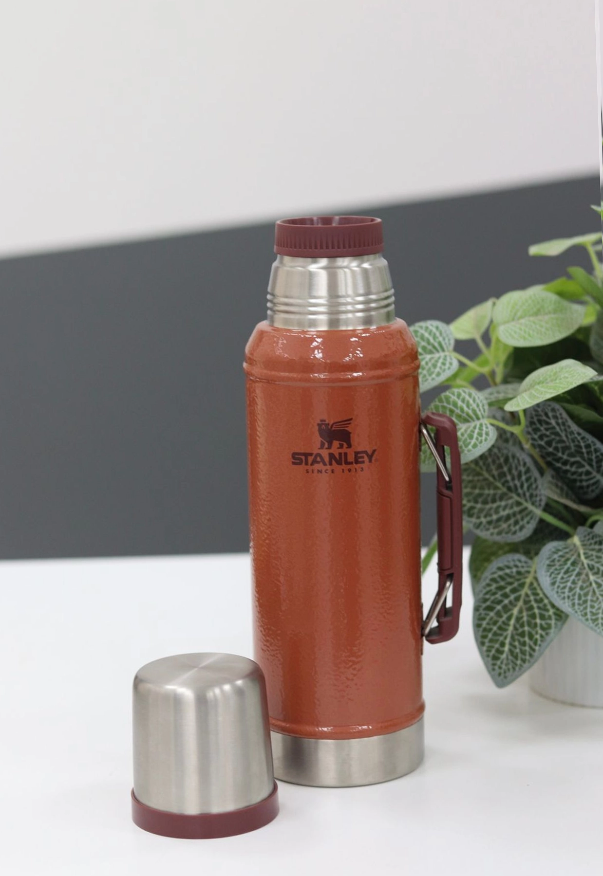 Termo Stanley naranja 0.95ml - Imagen 2